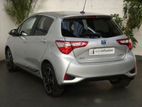 USED 2018 18 TOYOTA YARIS 1.5 VVT-I DESIGN 5d 73 BHP REVERSING CAMERA BLUETOOTH FSH