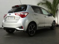 USED 2018 18 TOYOTA YARIS 1.5 VVT-I DESIGN 5d 73 BHP REVERSING CAMERA BLUETOOTH FSH