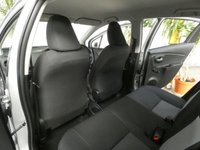 USED 2018 18 TOYOTA YARIS 1.5 VVT-I DESIGN 5d 73 BHP REVERSING CAMERA BLUETOOTH FSH