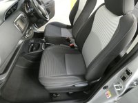 USED 2018 18 TOYOTA YARIS 1.5 VVT-I DESIGN 5d 73 BHP REVERSING CAMERA BLUETOOTH FSH