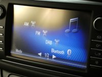 USED 2018 18 TOYOTA YARIS 1.5 VVT-I DESIGN 5d 73 BHP REVERSING CAMERA BLUETOOTH FSH