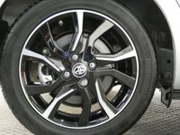 USED 2018 18 TOYOTA YARIS 1.5 VVT-I DESIGN 5d 73 BHP REVERSING CAMERA BLUETOOTH FSH