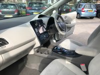 USED 2011 61 NISSAN LEAF 0.0 EV AUTO 5d 107 BHP Great Value Electric Car !!