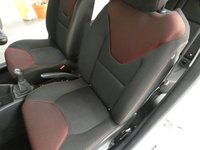 USED 2013 13 RENAULT CLIO 1.1 EXPRESSION PLUS 16V 5d 75 BHP Excellent service history.