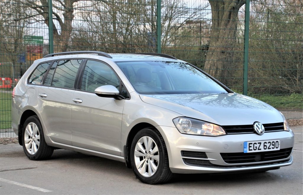 View our VOLKSWAGEN GOLF