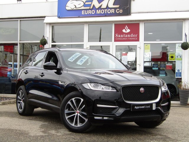 2016 66 Jaguar F-Pace 2.0 R-SPORT 5d 178 BHP