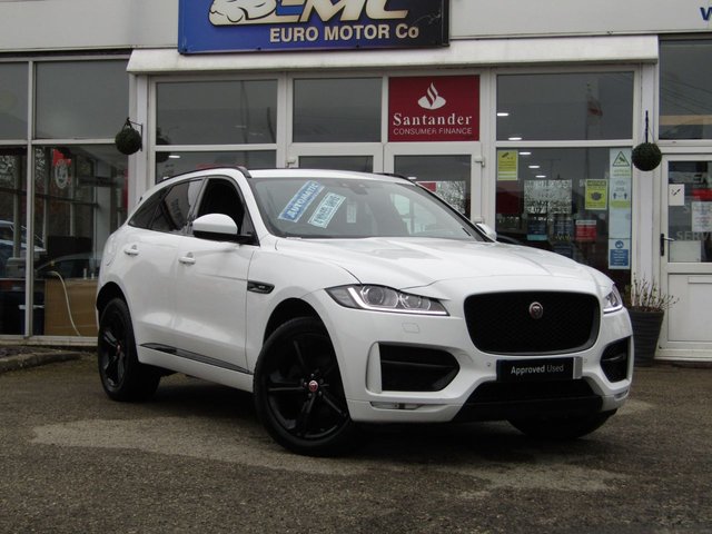 2017 67 Jaguar F-Pace 2.0 R-SPORT AWD 5d 238 BHP