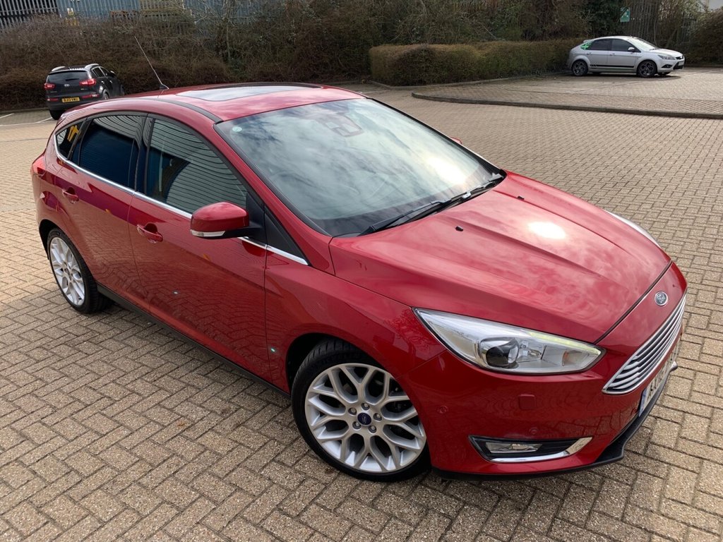 View our FORD FOCUS