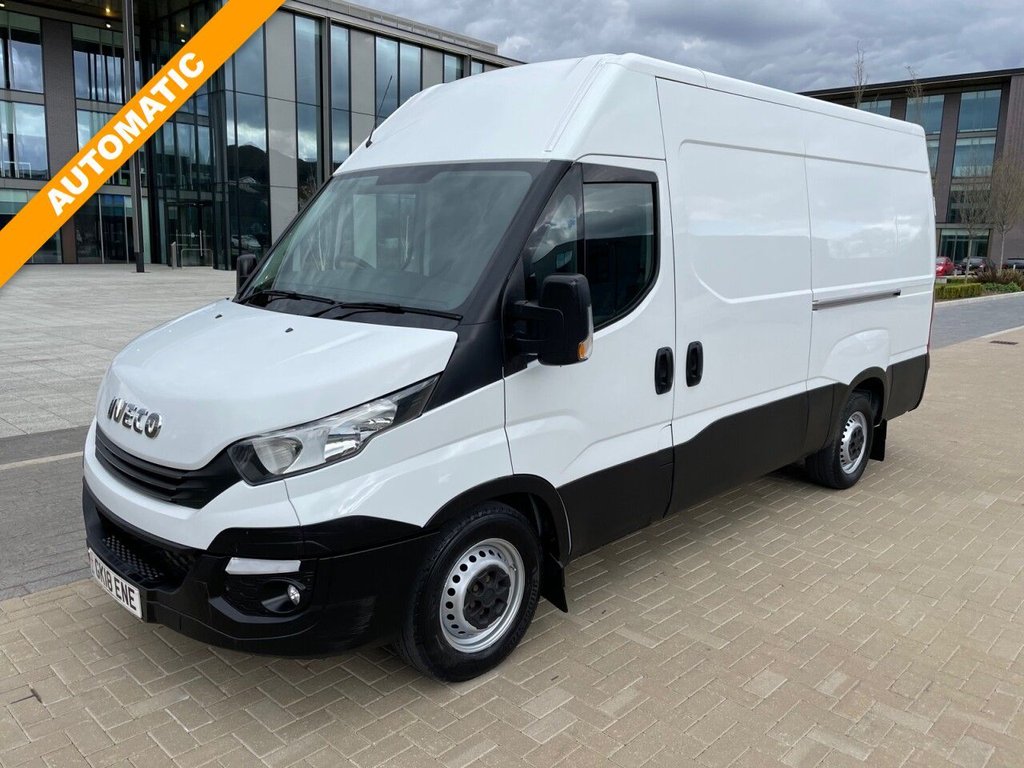 View our IVECO DAILY