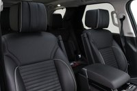 USED 2019 69 LAND ROVER DISCOVERY 3.0 SDV6 HSE LUXURY 5DR AUTO 302 BHP BLACK PACKAGE FULL LAND ROVER SERVICE HISTORY + HEATED LEATHER SEATS + 7 SEATS + SATELLITE NAVIGATION + PANORAMIC SUNROOF + 360 DEGREE CAMERA + PARK ASSIST + PARKING SENSOR + HEATED/COOLED REAR SEATS + LANE ASSIST SYSTEM + BLIND SPOT MONITOR + MERIDIAN PREMIUM SPEAKERS + BLUETOOTH + CRUISE CONTROL + CLIMATE CONTROL + MULTI FUNCTION WHEEL + PRIVACY GLASS + ELECTRIC/MEMORY FRONT SEATS + AMBIENT LIGHTING + HEATED STEERING WHEEL + ELECTRIC/HEATED/FOLDING SOOR MIRRORS + 22 INCH ALLOY WHEELS IN BLACK