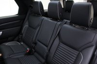USED 2019 69 LAND ROVER DISCOVERY 3.0 SDV6 HSE LUXURY 5DR AUTO 302 BHP BLACK PACKAGE FULL LAND ROVER SERVICE HISTORY + HEATED LEATHER SEATS + 7 SEATS + SATELLITE NAVIGATION + PANORAMIC SUNROOF + 360 DEGREE CAMERA + PARK ASSIST + PARKING SENSOR + HEATED/COOLED REAR SEATS + LANE ASSIST SYSTEM + BLIND SPOT MONITOR + MERIDIAN PREMIUM SPEAKERS + BLUETOOTH + CRUISE CONTROL + CLIMATE CONTROL + MULTI FUNCTION WHEEL + PRIVACY GLASS + ELECTRIC/MEMORY FRONT SEATS + AMBIENT LIGHTING + HEATED STEERING WHEEL + ELECTRIC/HEATED/FOLDING SOOR MIRRORS + 22 INCH ALLOY WHEELS IN BLACK