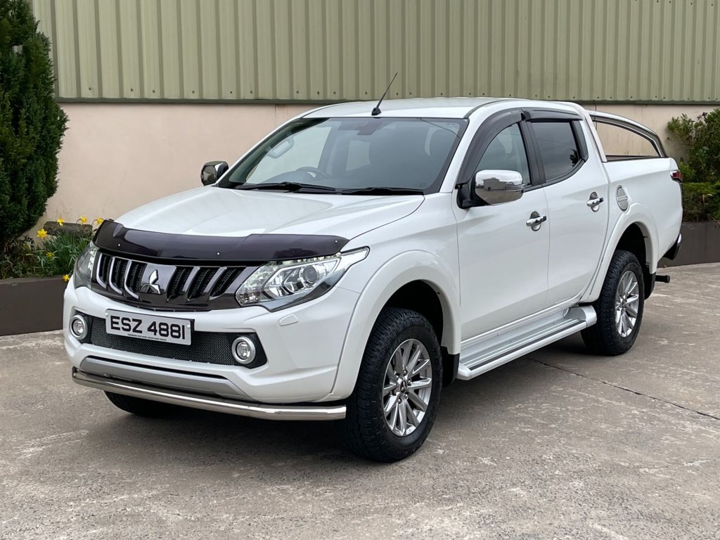 View our MITSUBISHI L200
