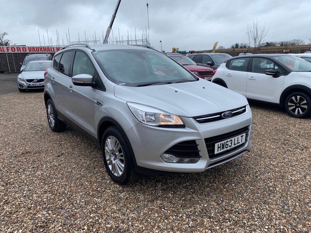 View our FORD KUGA