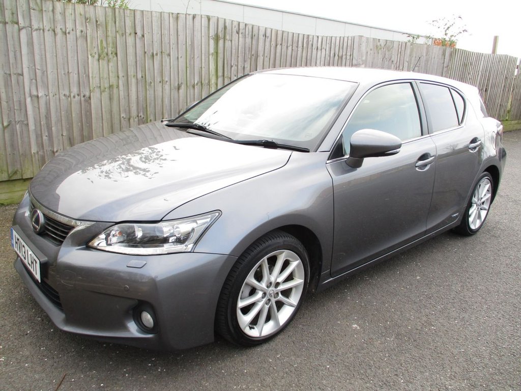 View our LEXUS CT