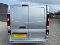 USED 2021 21 RENAULT TRAFIC SL28 SPORT NAV ENERGY DCI 145 BHP 