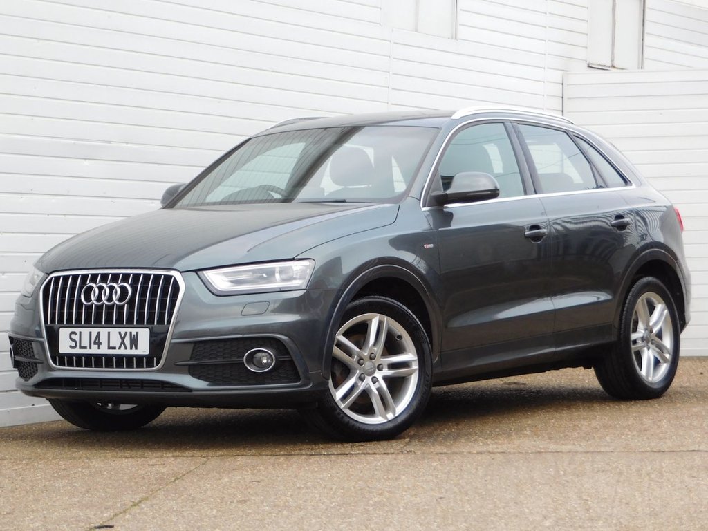 View our AUDI Q3