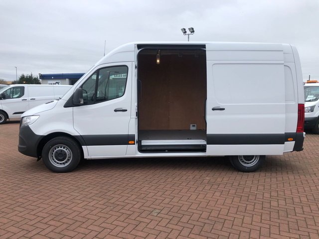 View our MERCEDES-BENZ SPRINTER