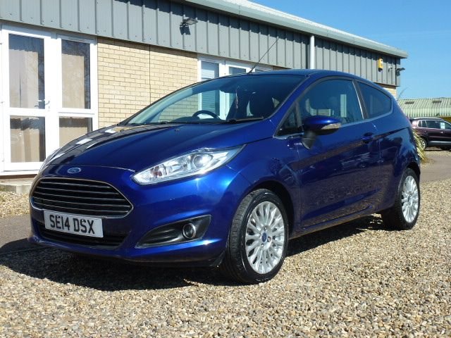 2014 14 Ford Fiesta 1.6 TITANIUM 3d 104 BHP