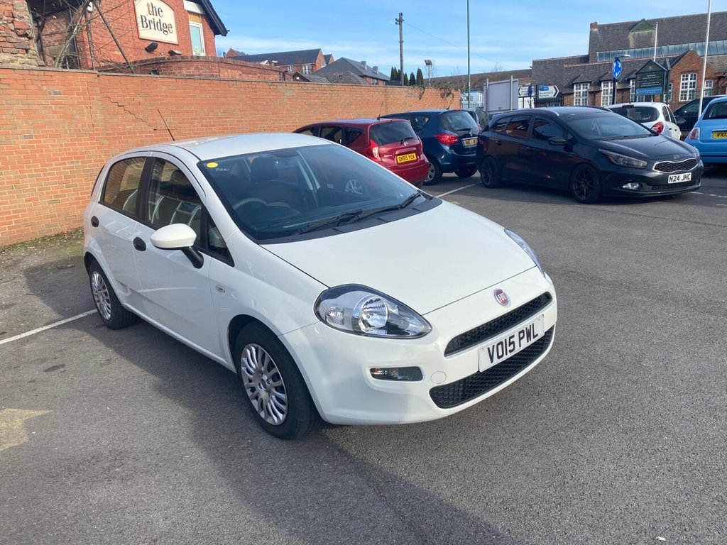 View our FIAT PUNTO