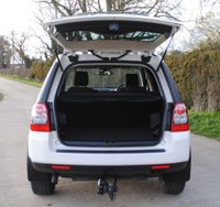 USED 2010 10 LAND ROVER FREELANDER 2.2 TD4 E S 5d 159 BHP www.suffolkcarcentre.co.uk - Located at Ilketshall