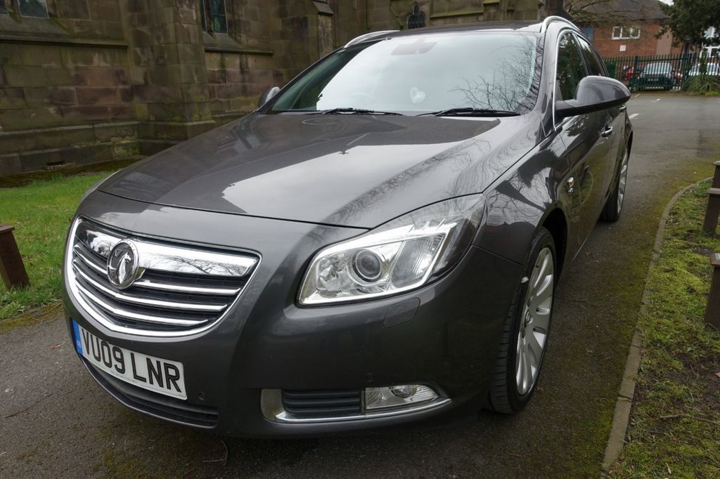 View our VAUXHALL INSIGNIA