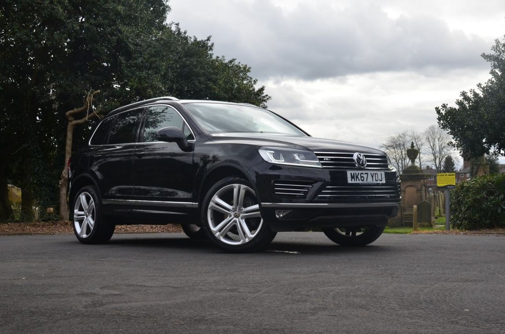 View our VOLKSWAGEN TOUAREG