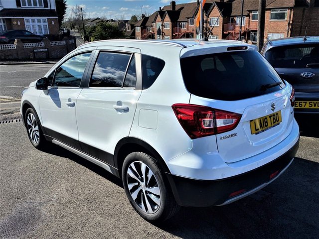 View our SUZUKI SX4 S-CROSS