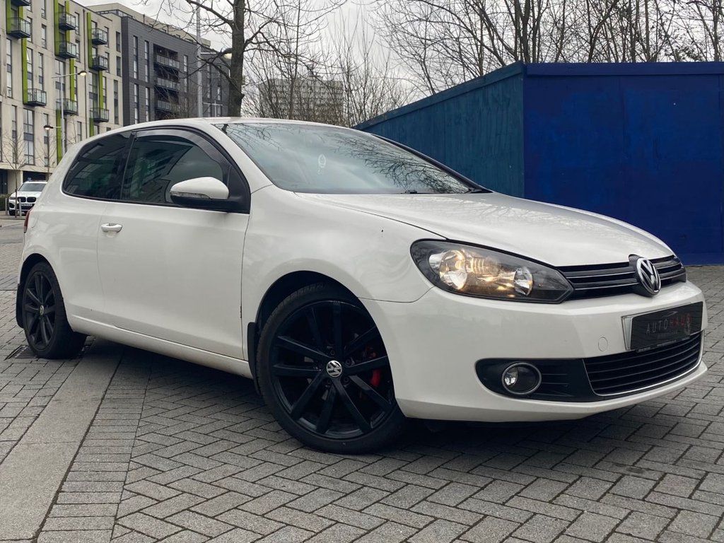 View our VOLKSWAGEN GOLF