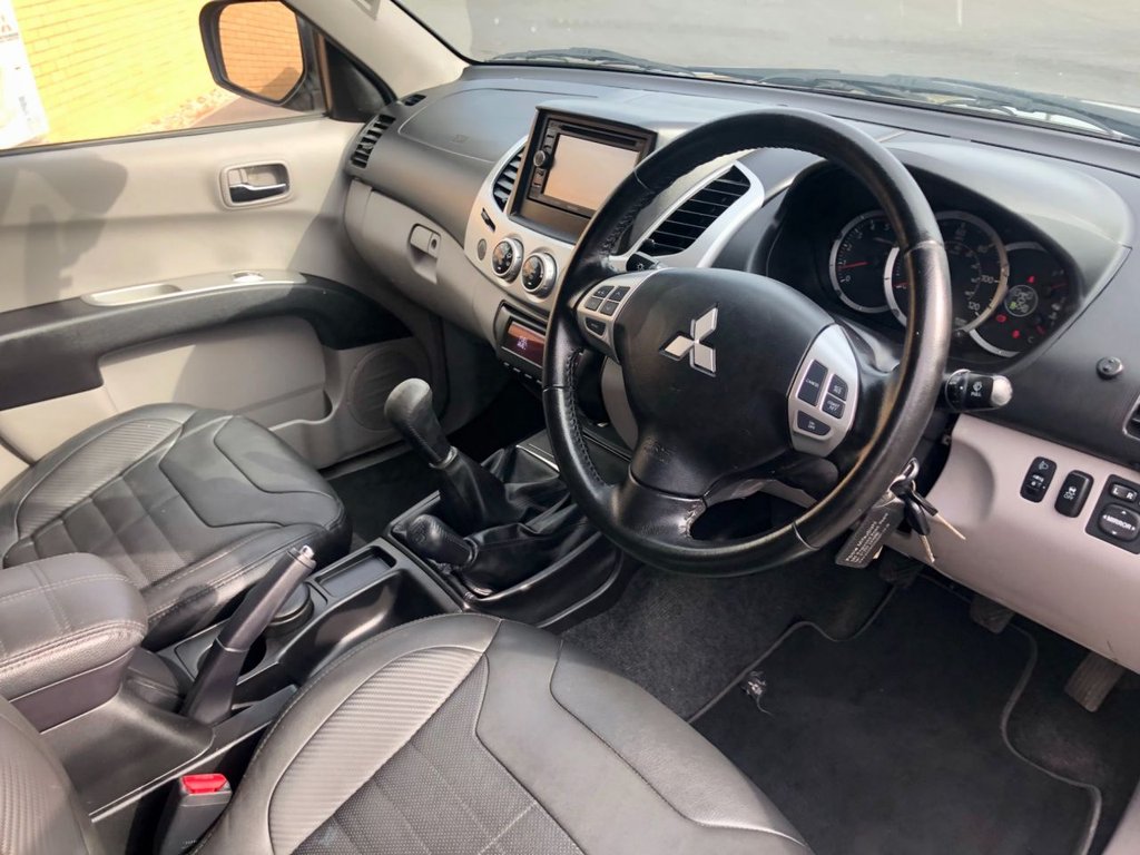 USED 2014 63 MITSUBISHI L200  BARBARIAN BLACK // 2.5 DI-D // 4X4 // LB DCB // 175 BHP // Px swap 