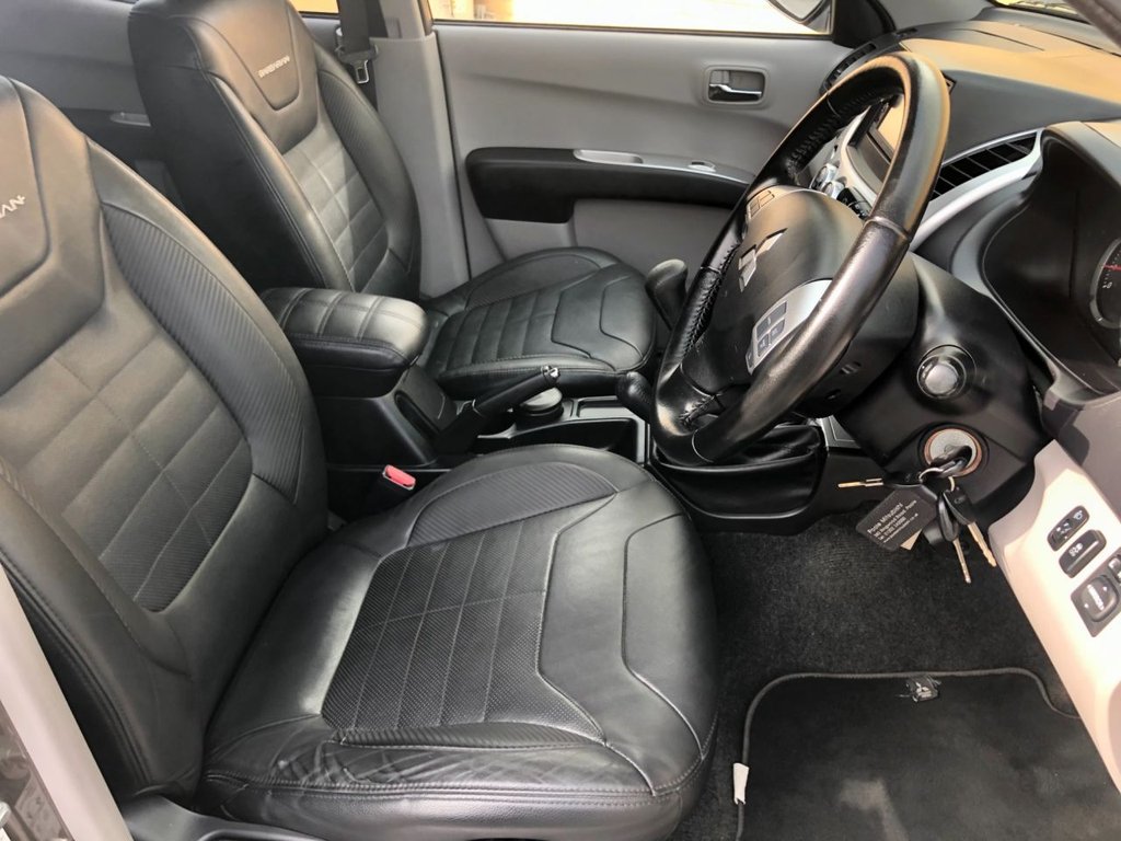 USED 2014 63 MITSUBISHI L200  BARBARIAN BLACK // 2.5 DI-D // 4X4 // LB DCB // 175 BHP // Px swap 
