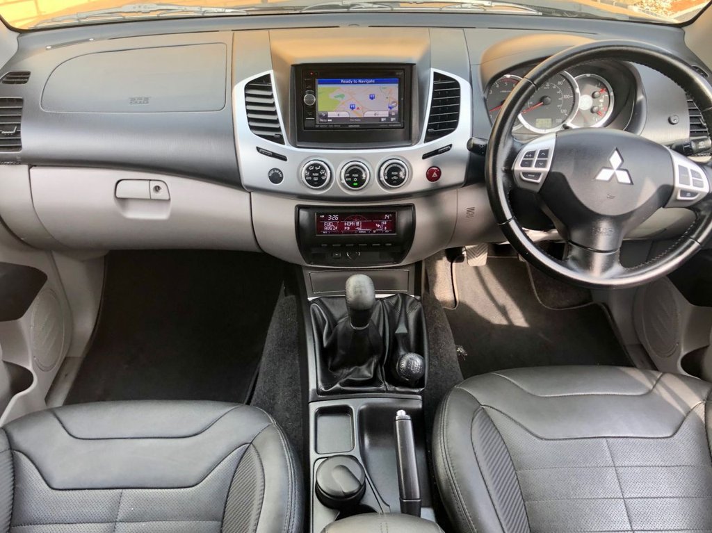 USED 2014 63 MITSUBISHI L200  BARBARIAN BLACK // 2.5 DI-D // 4X4 // LB DCB // 175 BHP // Px swap 