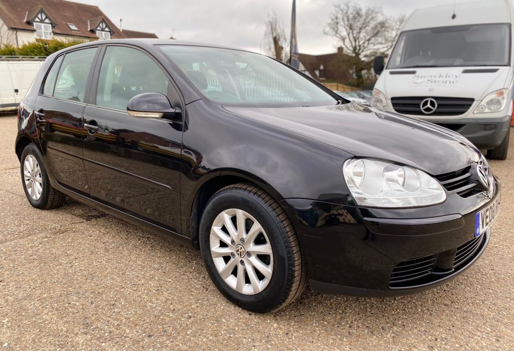 View our VOLKSWAGEN GOLF