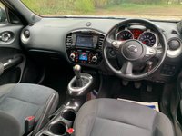 USED 2014 14 NISSAN JUKE 1.6 N-TEC 5d 115 BHP 2014 LTD EDITION JUKE N/TEC 1.6 - SATELLITE - NAVIGATION - REAR REVERSING CAMERA - CRUISE CONTROL - BRIGHT SILVER ALLOYS