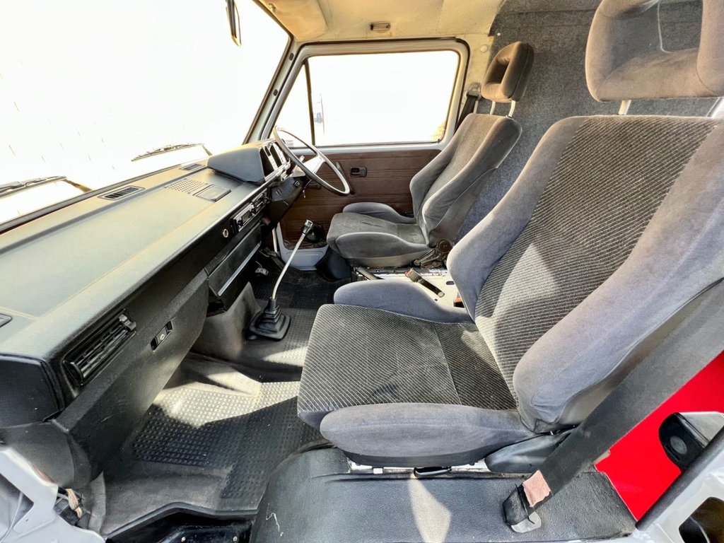 USED 1986 C VOLKSWAGEN T3 OTHER T25 DAY VAN // 1.9L  // Camper // px swap 