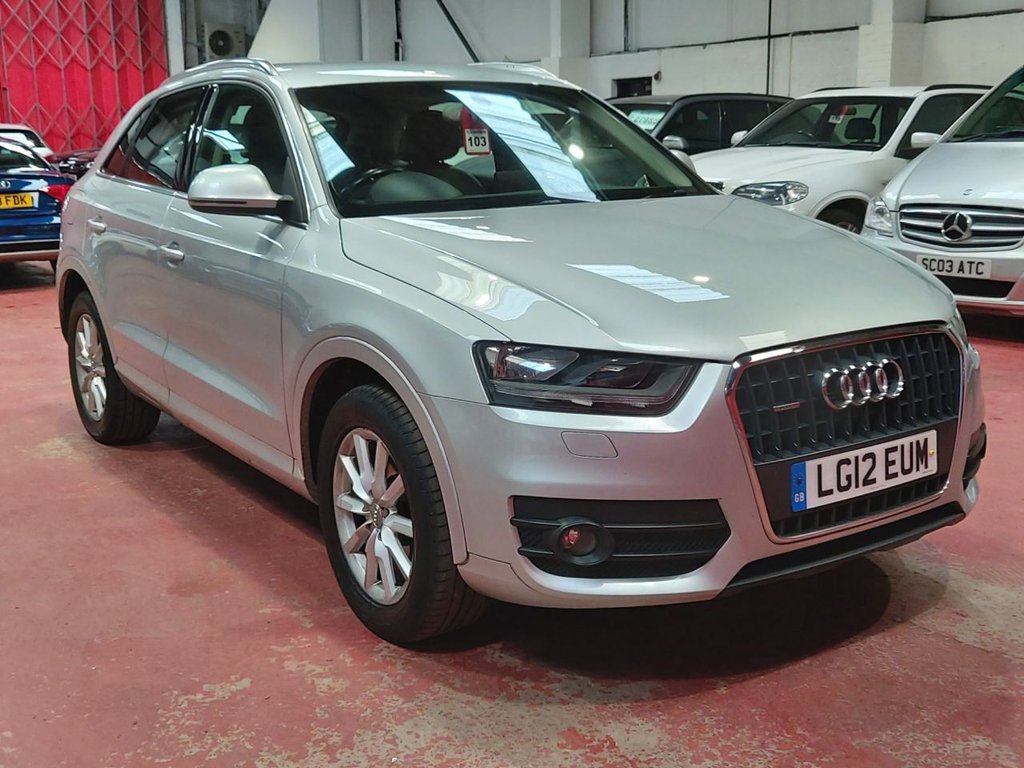 View our AUDI Q3