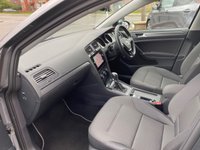 USED 2018 68 VOLKSWAGEN GOLF 1.5 SE NAVIGATION TSI EVO DSG 5d 129 BHP ** RAC BUYSURE INSPECTED **