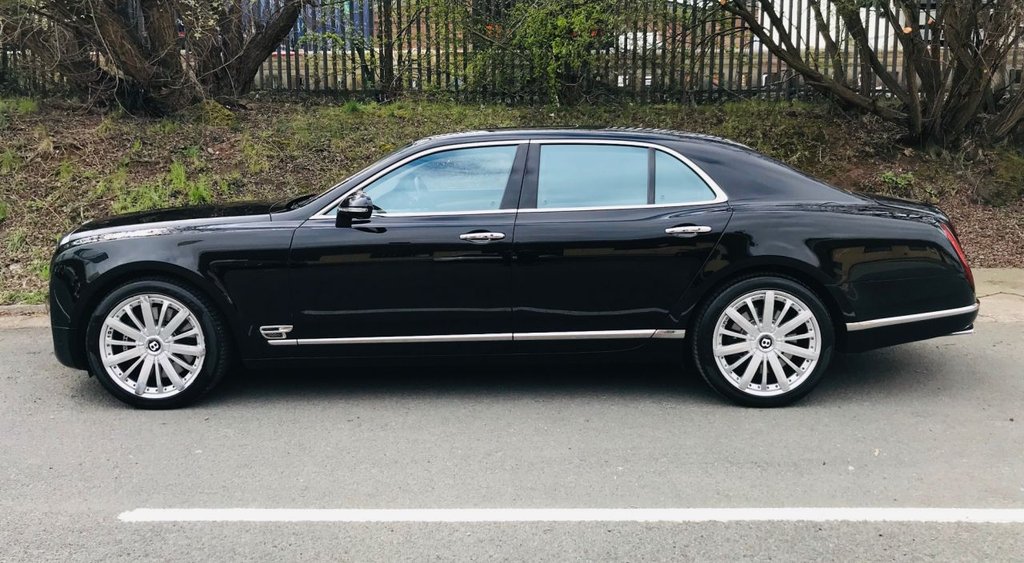 USED 2012 62 BENTLEY MULSANNE 6.8 V8 MDS 4d 505 BHP FULL BENTLEY SERVICE HISTORY --- MULLINER DRIVING SPEC ---