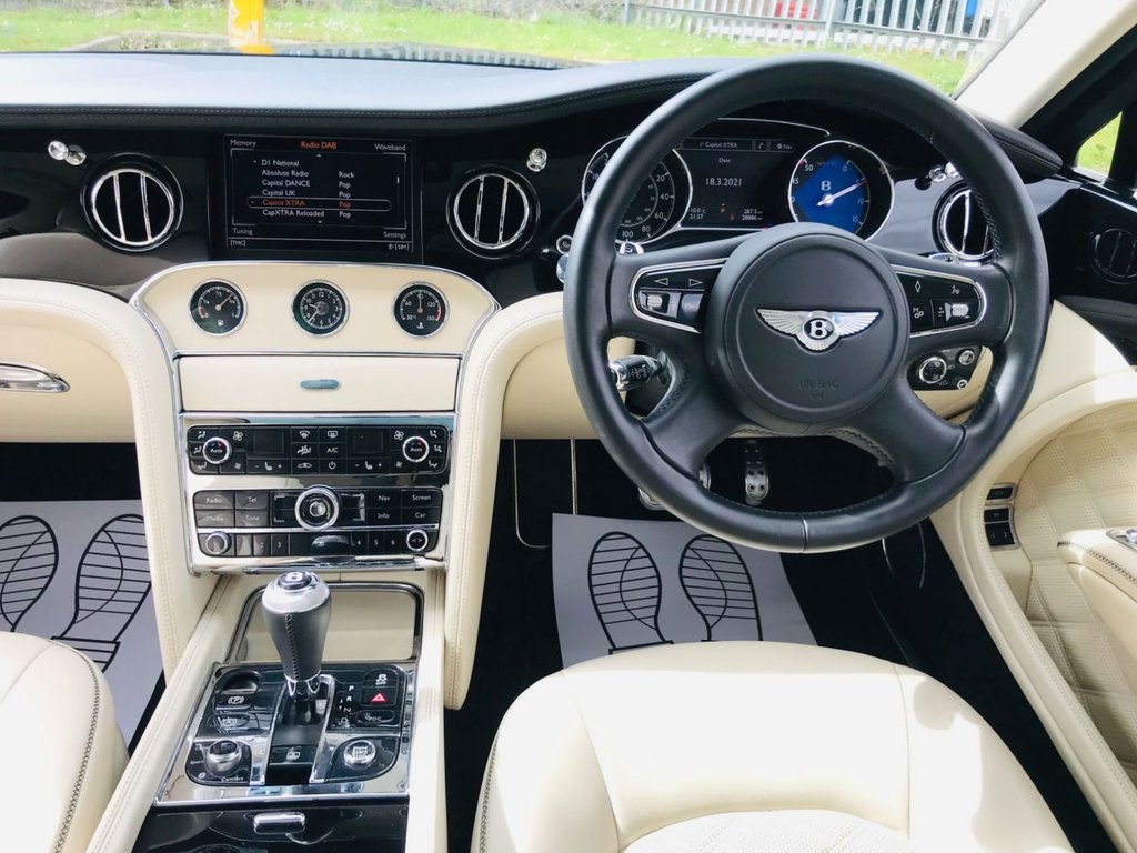 USED 2012 62 BENTLEY MULSANNE 6.8 V8 MDS 4d 505 BHP FULL BENTLEY SERVICE HISTORY --- MULLINER DRIVING SPEC ---