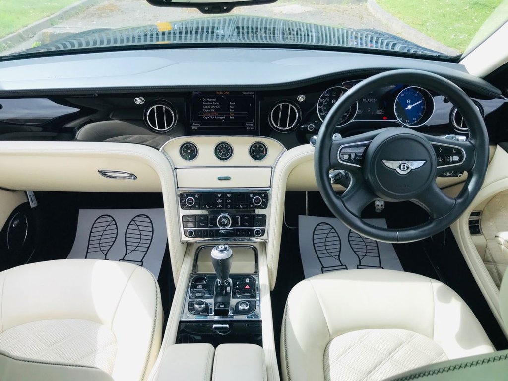 USED 2012 62 BENTLEY MULSANNE 6.8 V8 MDS 4d 505 BHP FULL BENTLEY SERVICE HISTORY --- MULLINER DRIVING SPEC ---