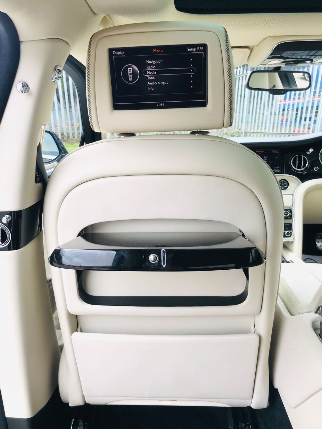 USED 2012 62 BENTLEY MULSANNE 6.8 V8 MDS 4d 505 BHP FULL BENTLEY SERVICE HISTORY --- MULLINER DRIVING SPEC ---