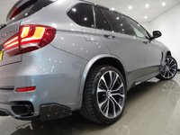 USED 2018 18 BMW X5 3.0 M50D (381 PS) AUTO XDRIVE + 7 SEATS + �&pound;20, 000 EXTRAS + NAV + HUD + COMFORT LEATHERS + PAN ROOF + LEDS + M PERFORMANCE KIT + 21 S + R/CAM + PARK + TINTS + E/BOOT 7 SEATS+LEDS+R/CAM+LEATHER+NAV+HUD+PANROOF+PERF KIT