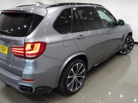 USED 2018 18 BMW X5 3.0 M50D (381 PS) AUTO XDRIVE + 7 SEATS + �&pound;20, 000 EXTRAS + NAV + HUD + COMFORT LEATHERS + PAN ROOF + LEDS + M PERFORMANCE KIT + 21 S + R/CAM + PARK + TINTS + E/BOOT 7 SEATS+LEDS+R/CAM+LEATHER+NAV+HUD+PANROOF+PERF KIT