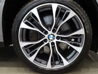 USED 2018 18 BMW X5 3.0 M50D (381 PS) AUTO XDRIVE + 7 SEATS + �&pound;20, 000 EXTRAS + NAV + HUD + COMFORT LEATHERS + PAN ROOF + LEDS + M PERFORMANCE KIT + 21 S + R/CAM + PARK + TINTS + E/BOOT 7 SEATS+LEDS+R/CAM+LEATHER+NAV+HUD+PANROOF+PERF KIT