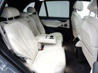 USED 2018 18 BMW X5 3.0 M50D (381 PS) AUTO XDRIVE + 7 SEATS + �&pound;20, 000 EXTRAS + NAV + HUD + COMFORT LEATHERS + PAN ROOF + LEDS + M PERFORMANCE KIT + 21 S + R/CAM + PARK + TINTS + E/BOOT 7 SEATS+LEDS+R/CAM+LEATHER+NAV+HUD+PANROOF+PERF KIT