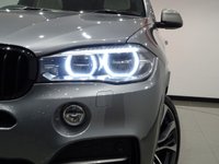 USED 2018 18 BMW X5 3.0 M50D (381 PS) AUTO XDRIVE + 7 SEATS + �&pound;20, 000 EXTRAS + NAV + HUD + COMFORT LEATHERS + PAN ROOF + LEDS + M PERFORMANCE KIT + 21 S + R/CAM + PARK + TINTS + E/BOOT 7 SEATS+LEDS+R/CAM+LEATHER+NAV+HUD+PANROOF+PERF KIT