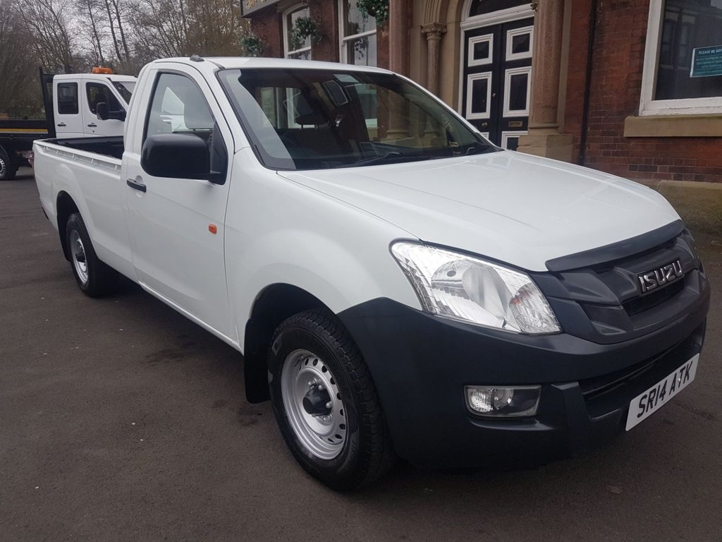 View our ISUZU D-MAX