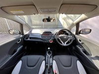 USED 2013 13 HONDA JAZZ 1.3 I-VTEC SI 5d 99 BHP 