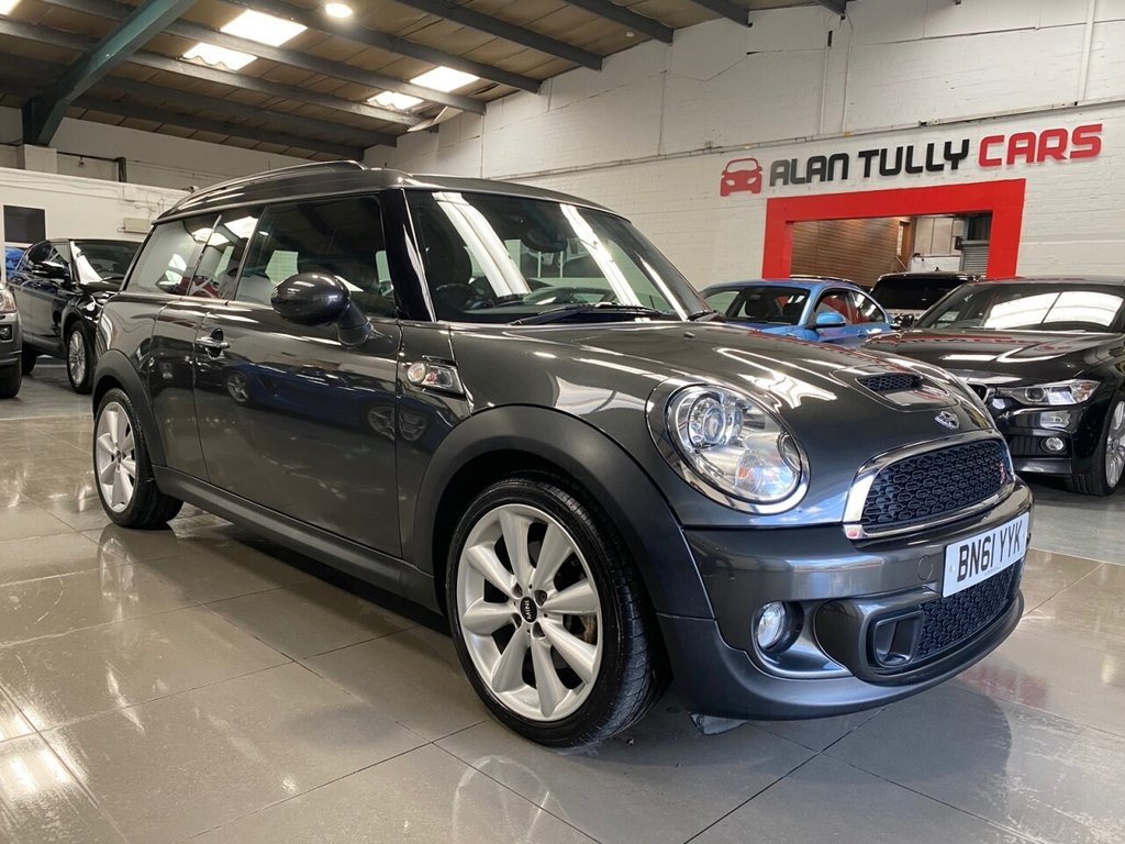 View our MINI CLUBMAN