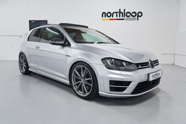 2017 P Volkswagen Golf 2.0 R DSG 3d 298 BHP