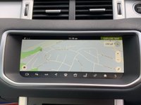 USED 2017 67 LAND ROVER RANGE ROVER EVOQUE 2.0 TD4 HSE DYNAMIC 5d 177 BHP HUGE SPECIFICATION - HUGE SAVING ON LIST PRICE WHEN NEW OVER &pound;45000.00 - INDUS SILVER METALLIC- GREY/BLACK FULL LEATHER INTERIOR - 1 FORMER KEEPER HAVING COVERED ONLY 19,550 MILES FROM BRAND NEW